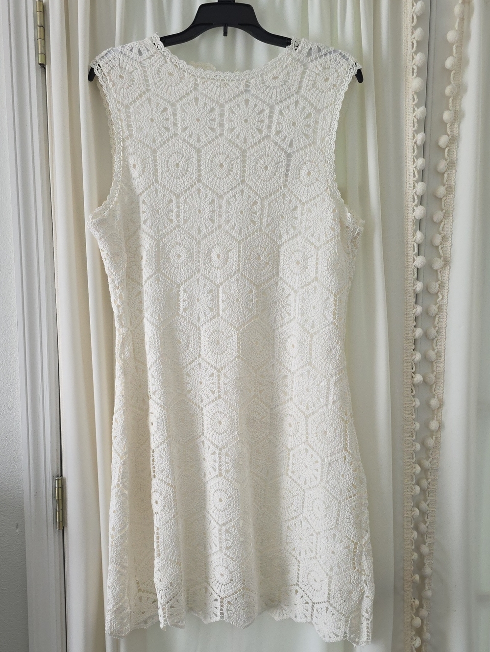 New York & Company Ivory Crochet Sleeveless Shift Dress